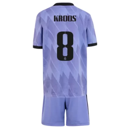 Günstige Real Madrid Toni Kroos 8 Kinder Auswärts Trikotsatz 2022-23